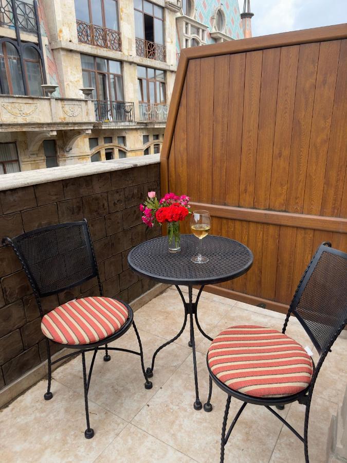 Hotel Brighton Batumi Exterior foto