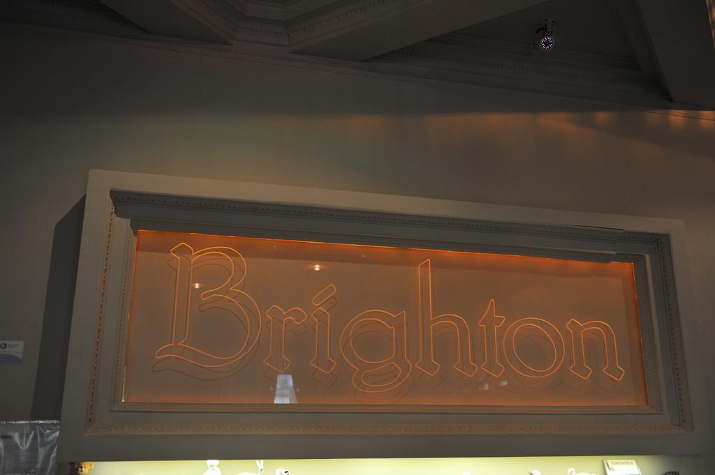Hotel Brighton Batumi Exterior foto