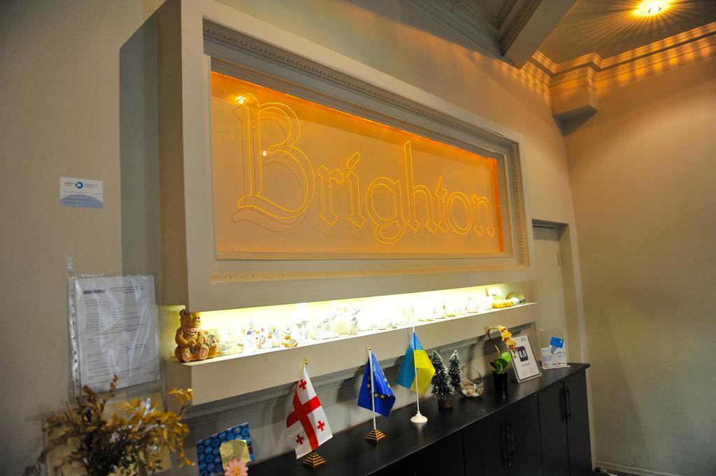 Hotel Brighton Batumi Exterior foto